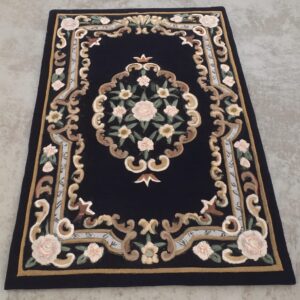 Classic Black Floral Medallion Hand Tufted Rug
