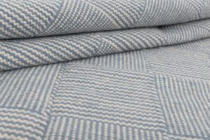 Contemporary Checkered Flatweave Rug in Soft Blue & Ivory