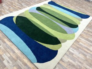 Modern Layered Oval Abstract Green & Blue Hand Tufted Rug